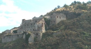 Bergeggi_castello_fortezza_fortesangiacomo_by_fortezzesavonesi